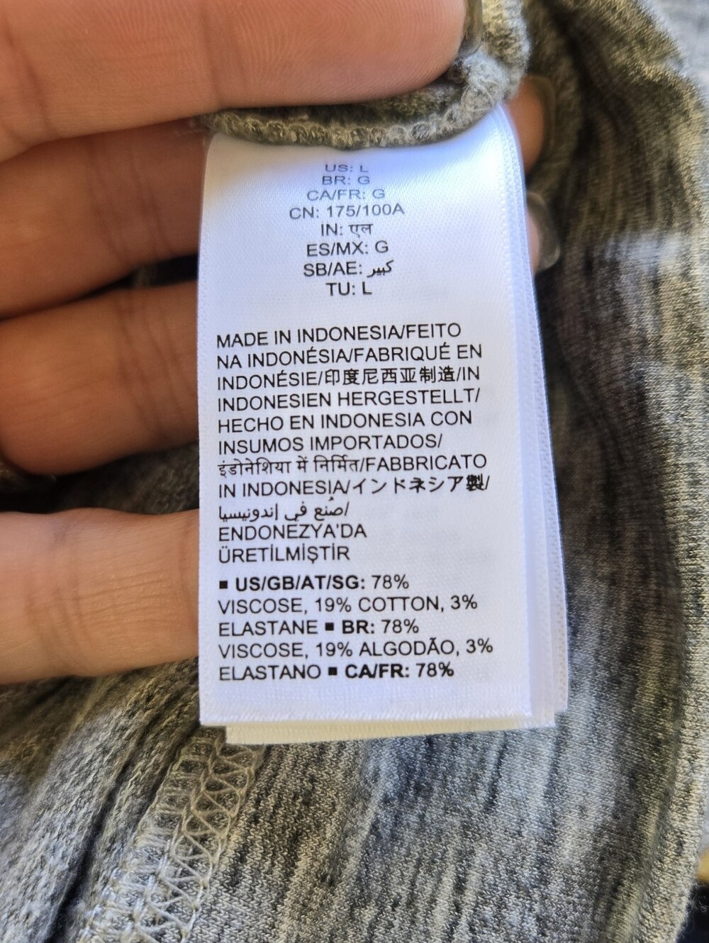 Daily Ritual Light Gray Ruched Shoulder Long-Sleeve Top - Picture 8 of 9